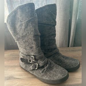 Blowfish women’s wool ankle booties 6.5